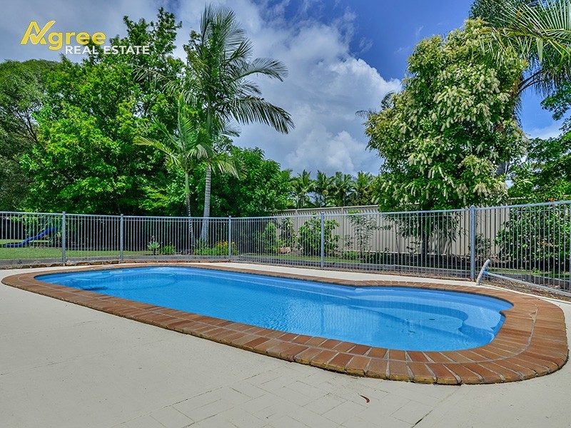 138 Relesah Drive, Ningi QLD 4511