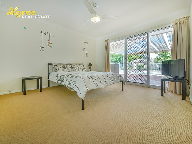 138 Relesah Drive, Ningi QLD 4511