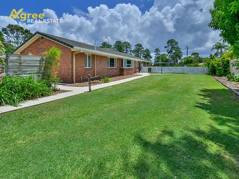 138 Relesah Drive, Ningi QLD 4511