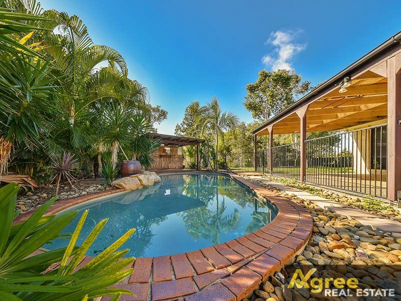 18 Cavanagh Place, Ningi QLD 4511