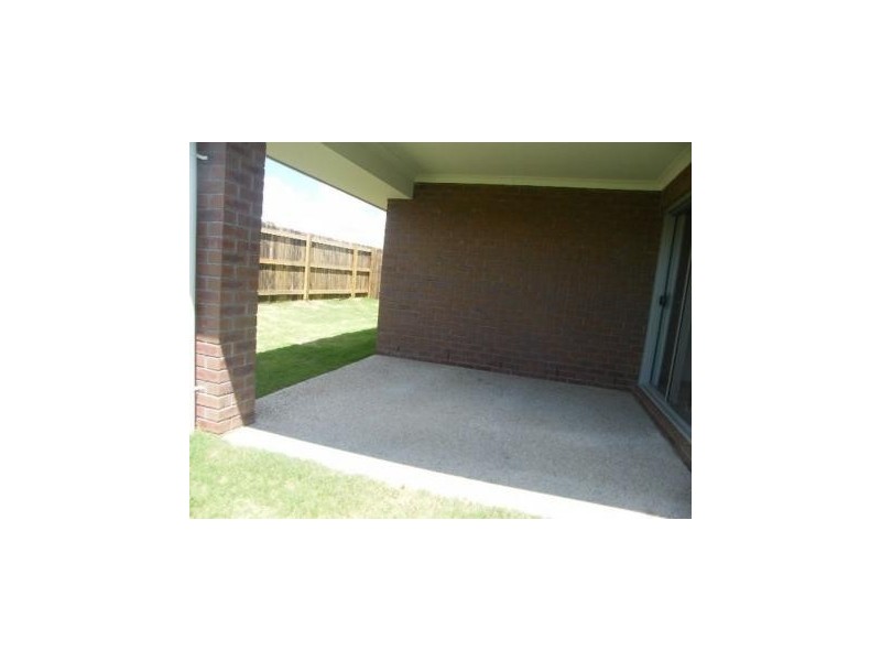 18 Thorpe Street, Burpengary QLD 4505
