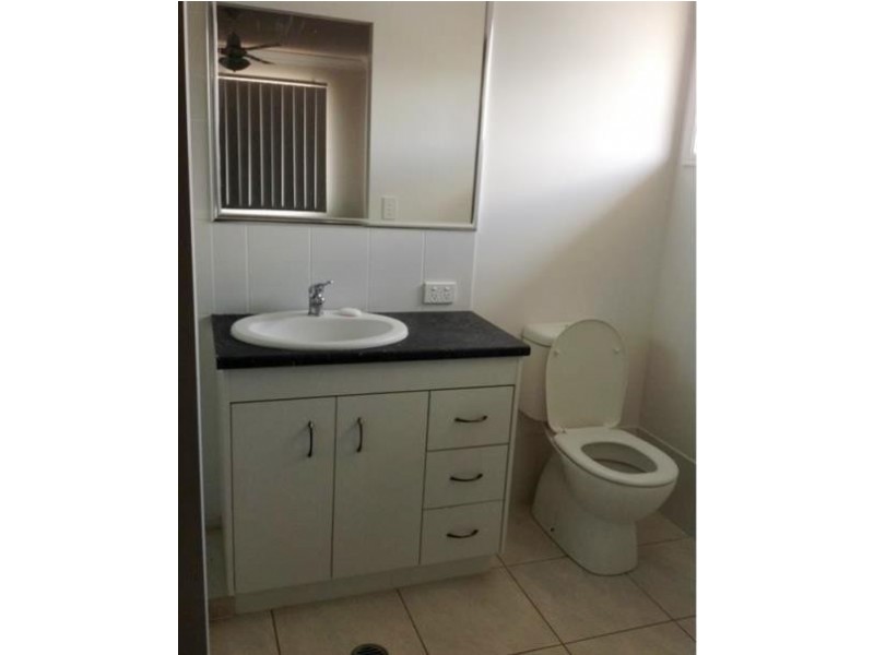 8/39-41 Mortimer Street, Caboolture QLD 4510