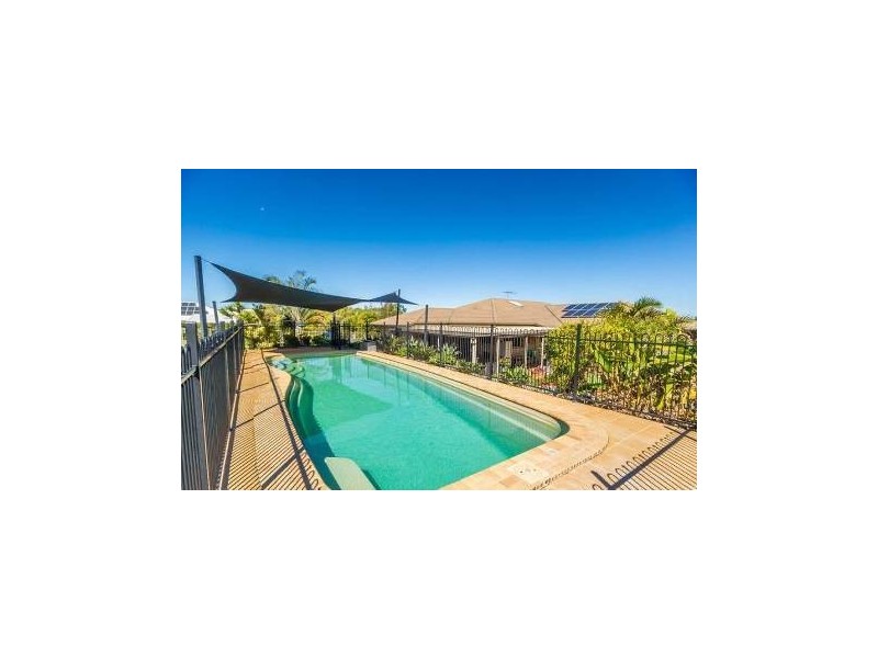 145 Cocos Drive, Ningi QLD 4511