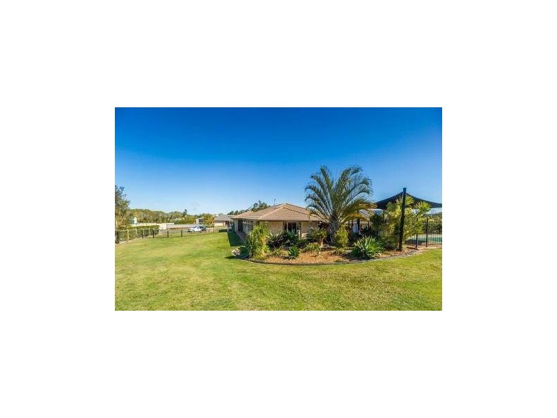 145 Cocos Drive, Ningi QLD 4511