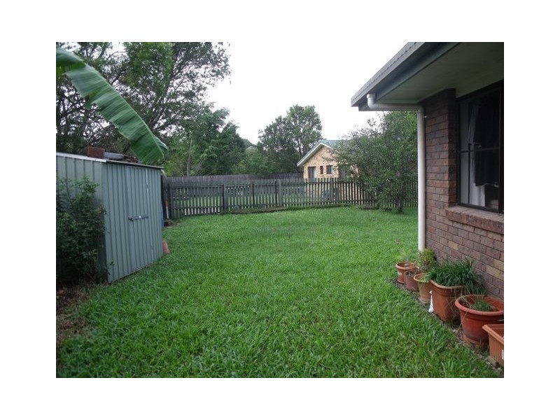 2/13 Miles Street, Caboolture QLD 4510