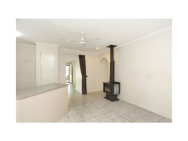 14-16 Taksan Place, Ningi QLD 4511