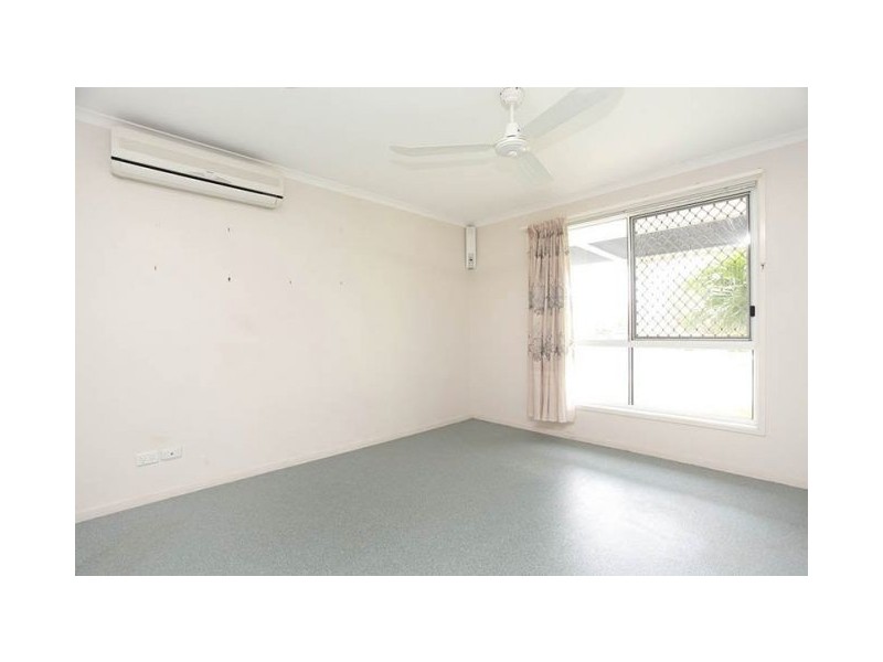 14-16 Taksan Place, Ningi QLD 4511