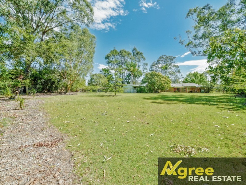 76 Relesah Drive, Ningi QLD 4511