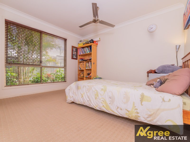 58 Ningi Esplanade, Ningi QLD 4511