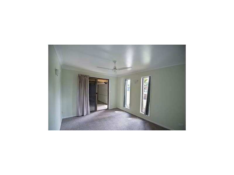 19 Ranald Avenue, Ningi QLD 4511