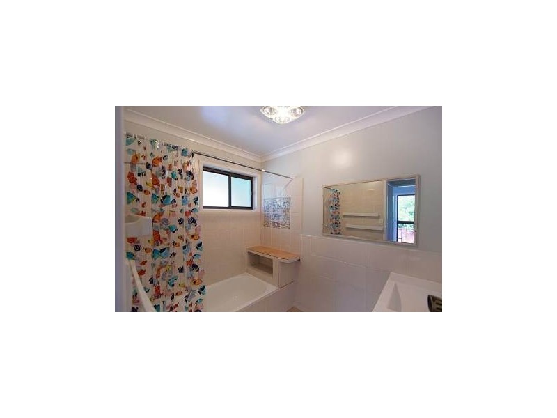 19 Ranald Avenue, Ningi QLD 4511