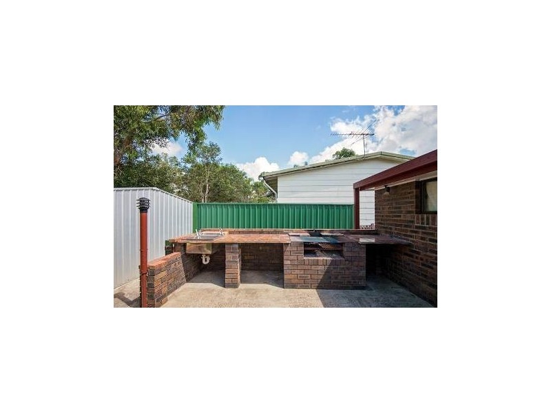 19 Ranald Avenue, Ningi QLD 4511