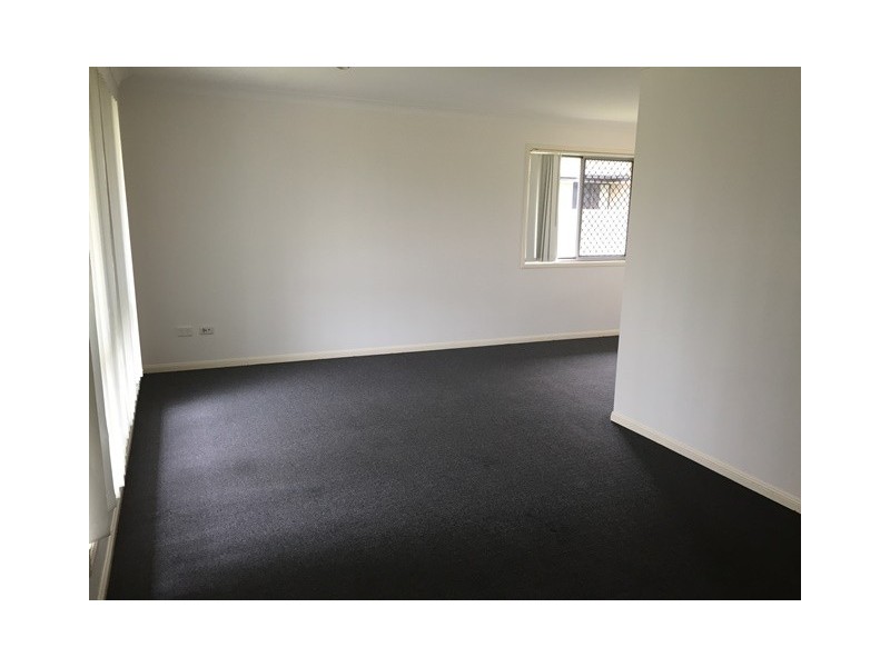 22 Grassdale Crescent, Morayfield QLD 4506