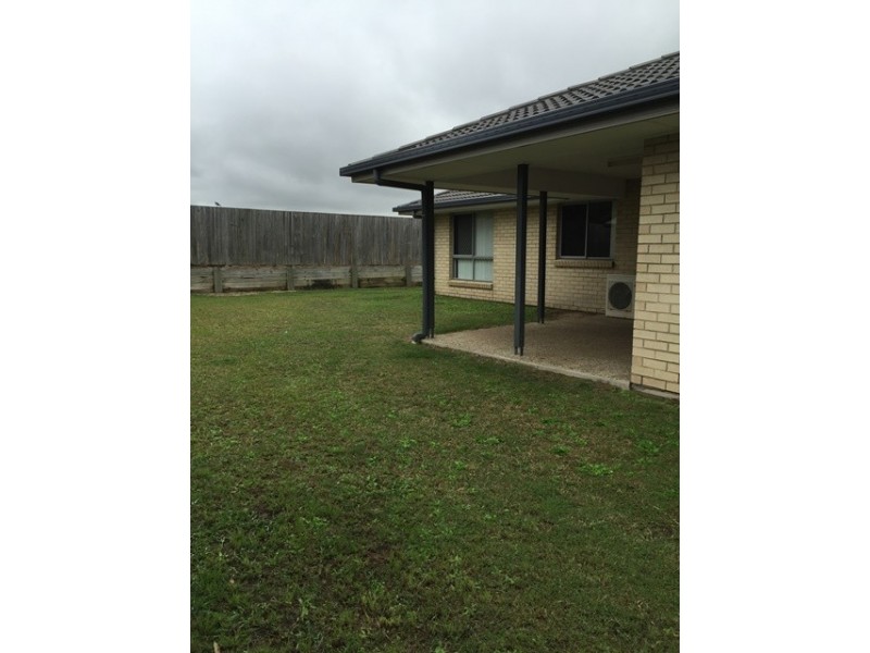 22 Grassdale Crescent, Morayfield QLD 4506