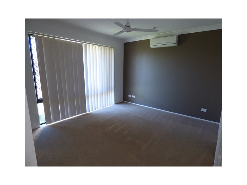 307 Bestman Road, Sandstone Point QLD 4511