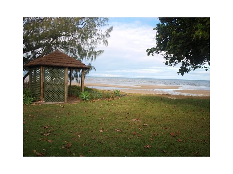 46 Bayside Drive, Beachmere QLD 4510