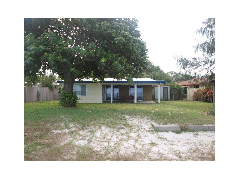 46 Bayside Drive, Beachmere QLD 4510