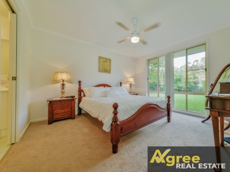 16-18 Greygum Court, Ningi QLD 4511