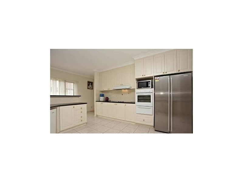 129 Endeavour Drive, Banksia Beach QLD 4507