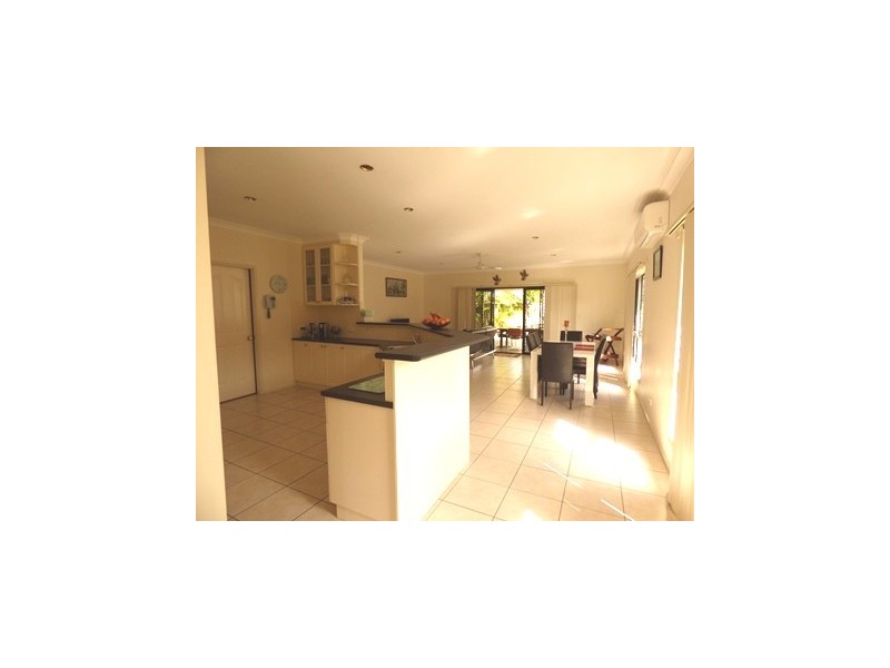 129 Endeavour Drive, Banksia Beach QLD 4507