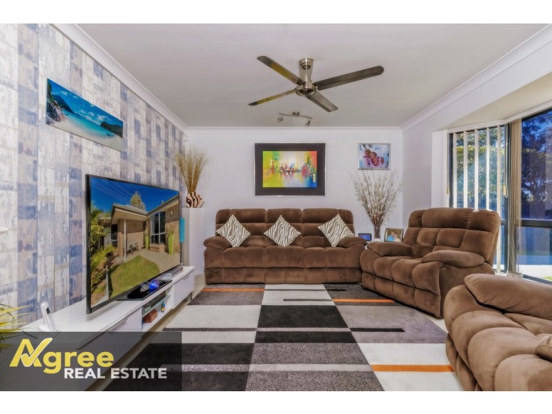 3 Rowan Lane, Ningi QLD 4511