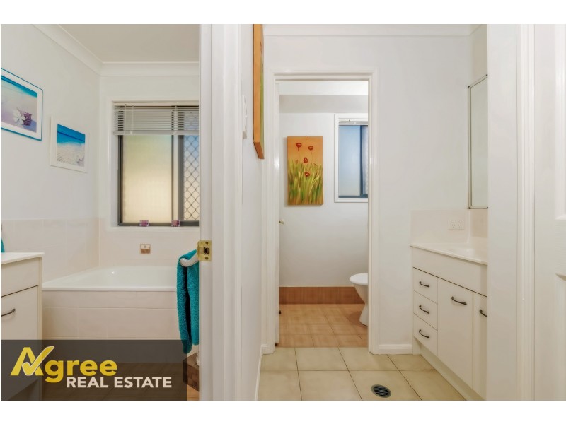 3 Rowan Lane, Ningi QLD 4511