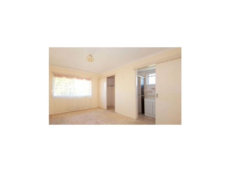 30 Patrick Street, Beachmere QLD 4510