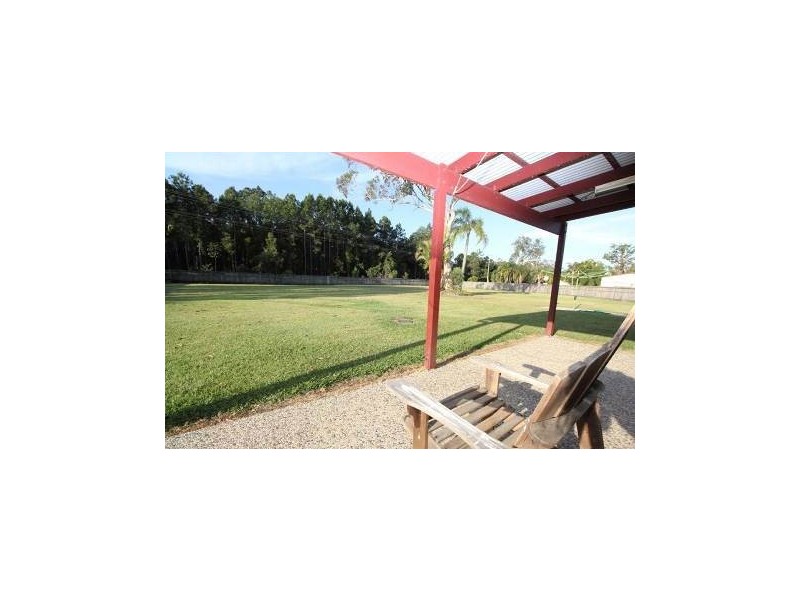 7 Snowgum Court, Ningi QLD 4511