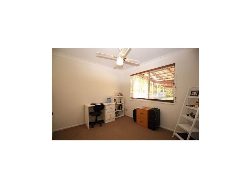 7 Snowgum Court, Ningi QLD 4511