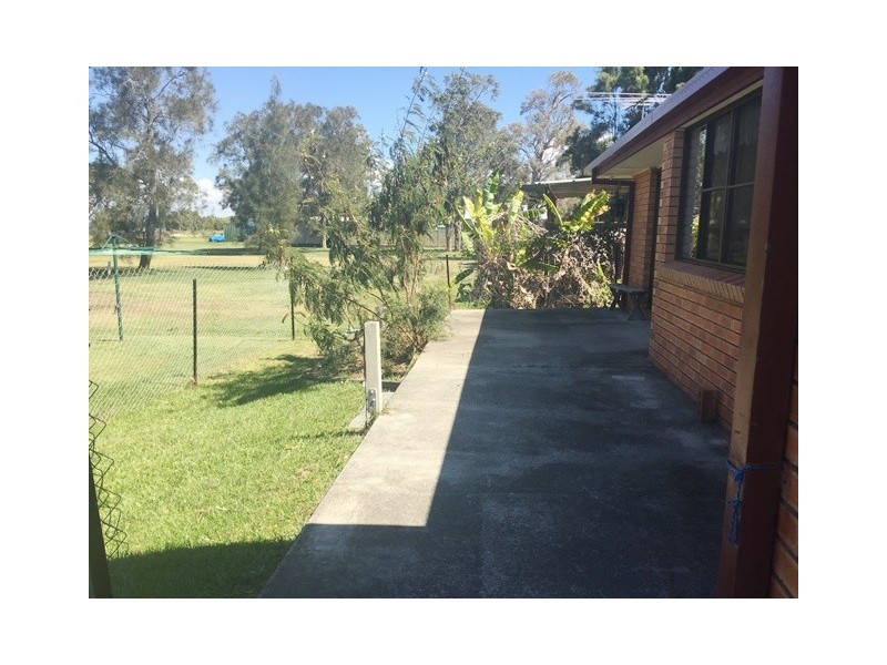 189 Bishop Road, Beachmere QLD 4510