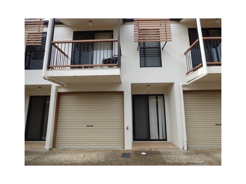 3/17 Lower King Street, Caboolture QLD 4510