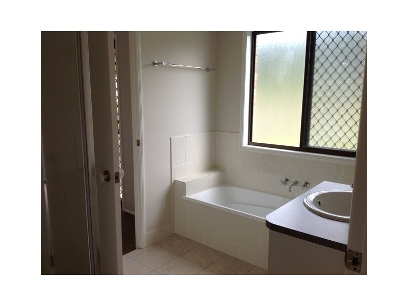 16 – 18 Amethyst Court, Caboolture QLD 4510