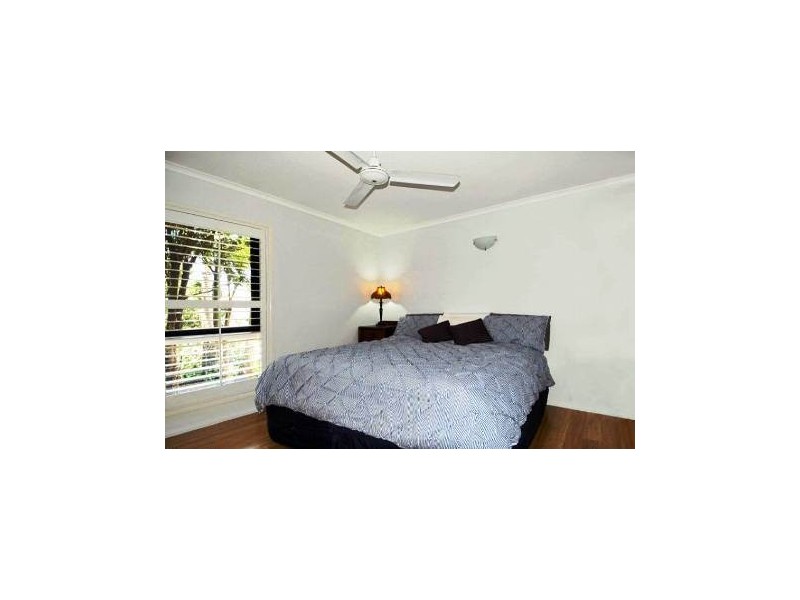 4 Violet Court, Bongaree QLD 4507