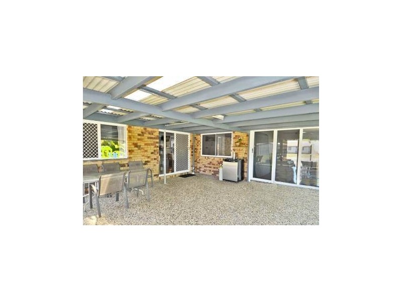 4 Violet Court, Bongaree QLD 4507