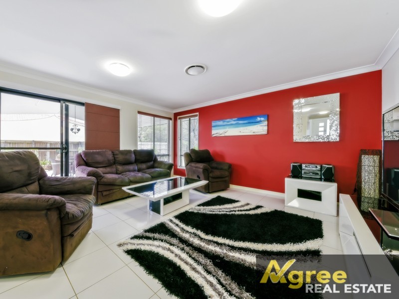 24 Gecko Place, Ningi QLD 4511