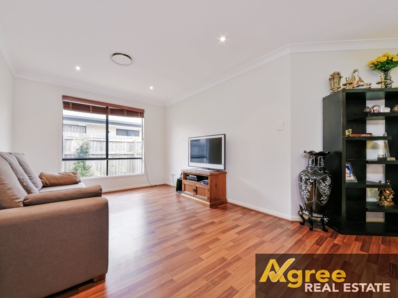 24 Gecko Place, Ningi QLD 4511