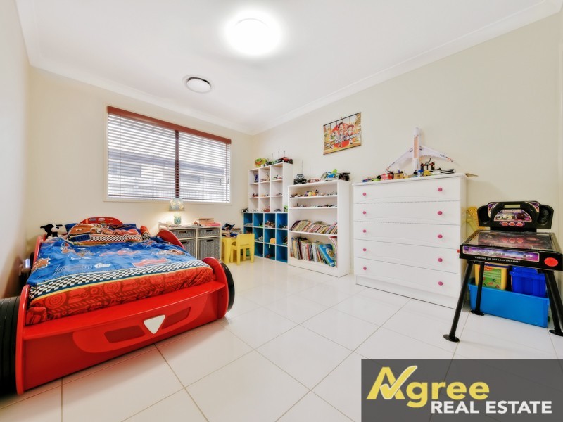 24 Gecko Place, Ningi QLD 4511