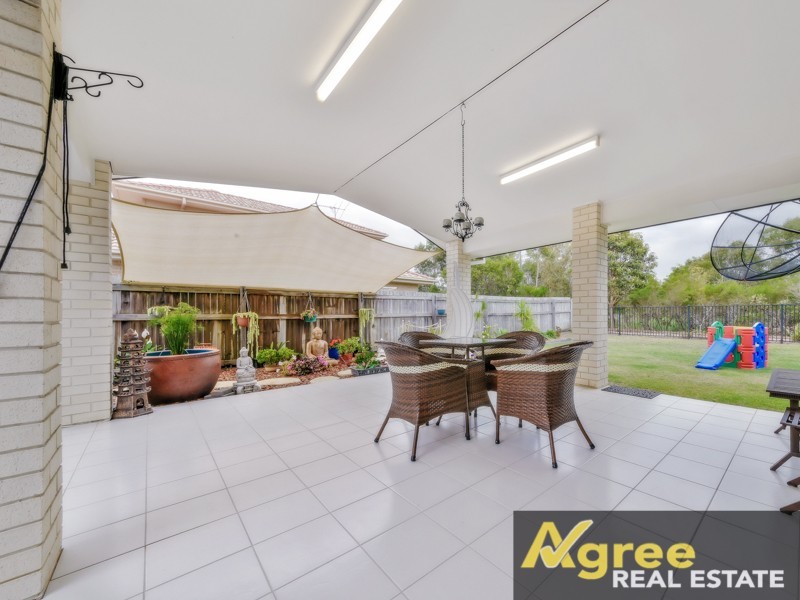 24 Gecko Place, Ningi QLD 4511