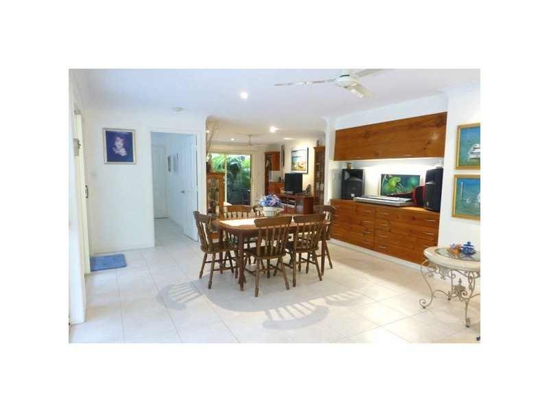 4 Wallum Close, Ningi QLD 4511