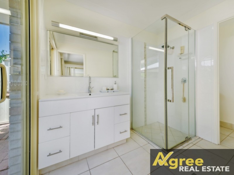 4 Wallum Close, Ningi QLD 4511