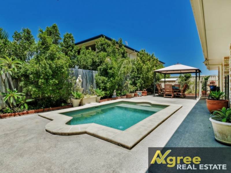 4 Wallum Close, Ningi QLD 4511