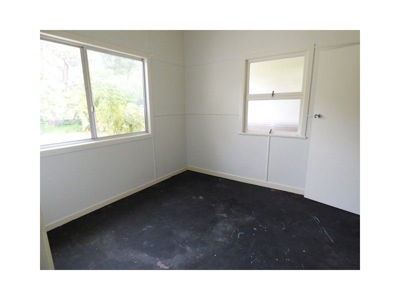 77 North Street, Woorim QLD 4507