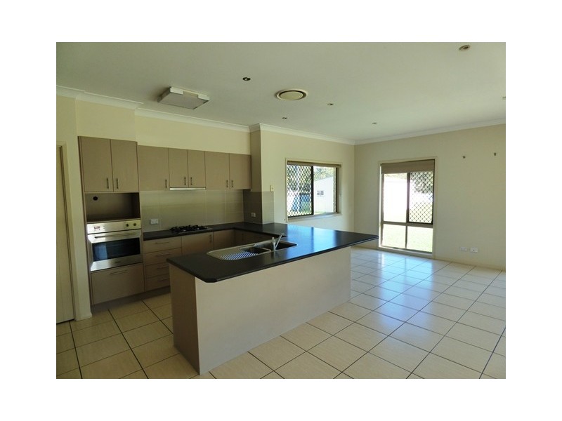 3 Wattle Grove Drive, Ningi QLD 4511