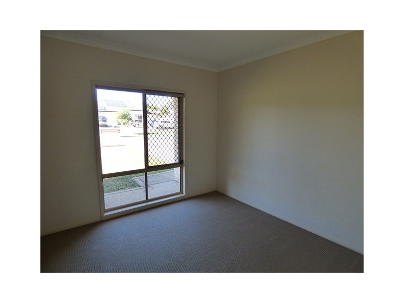 3 Wattle Grove Drive, Ningi QLD 4511
