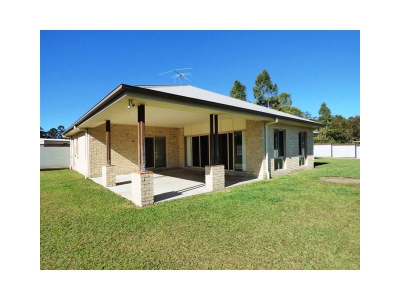 3 Wattle Grove Drive, Ningi QLD 4511