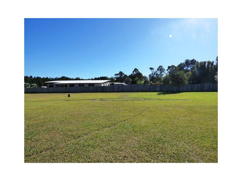 3 Wattle Grove Drive, Ningi QLD 4511