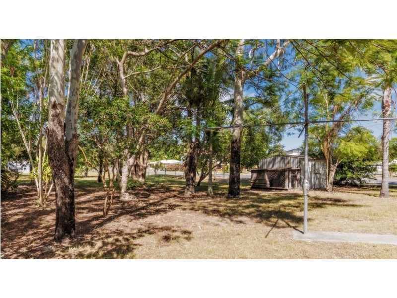 18 Progress Avenue, Beachmere QLD 4510