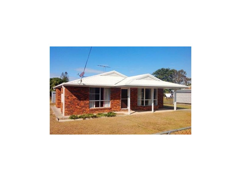 131 Bishop Road, Beachmere QLD 4510