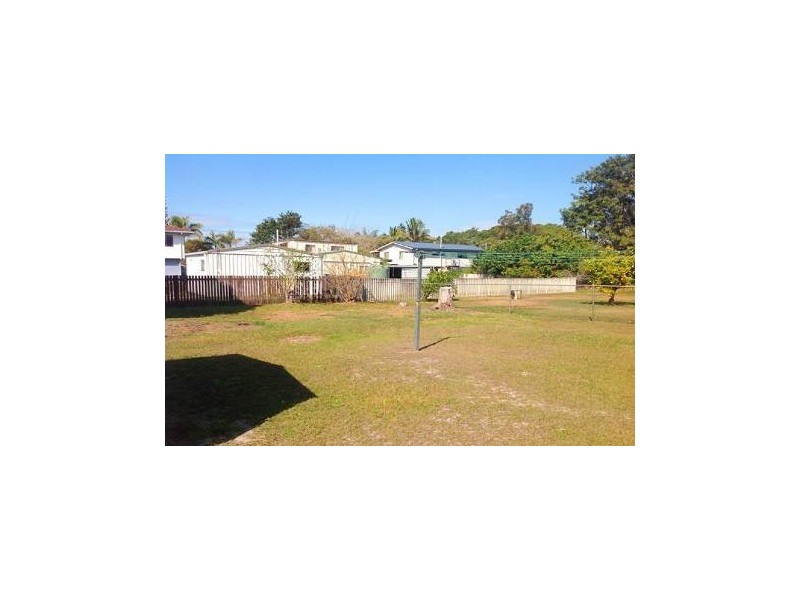 131 Bishop Road, Beachmere QLD 4510