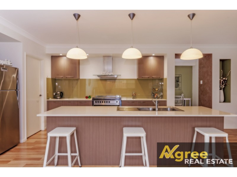 29 Gecko Place, Ningi QLD 4511